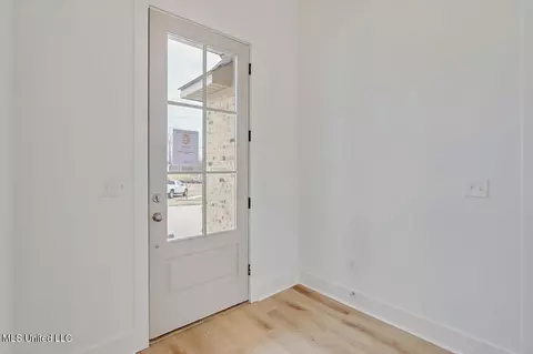 Entry Way - 703 Radiance Pl, Brandon, MS 39042 photo 1 of 2