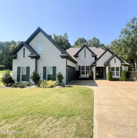 3039 Fossil Hill Dr, Hernando, MS 38632