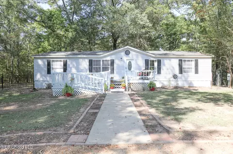 991 Witherspoon Rd, Yazoo City, MS 39194