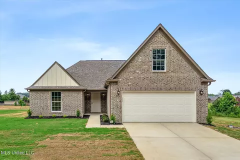 7671 Ridgefield Dr, Horn Lake, MS 38637