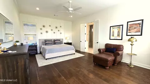 Bedroom - 404 Calvary Xing, Brandon, MS 39047 photo 1 of 5