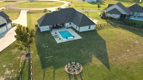 View/Area - 404 Calvary Xing, Brandon, MS 39047 photo 1 of 3