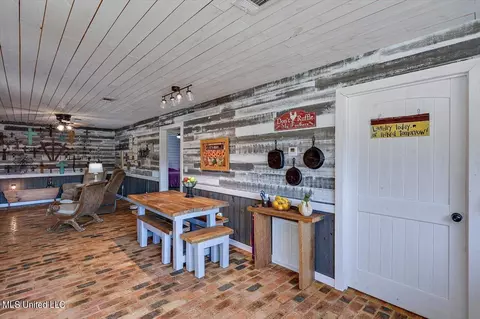 Dining - 46 Craig Rd, Lena, MS 39094 photo 1 of 1