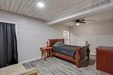 Bedroom - 46 Craig Rd, Lena, MS 39094 photo 2 of 2