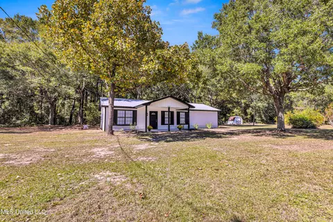15315 Wolf Ridge Rd, Moss Point, MS 39562 photo 3