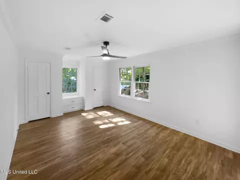Bedroom - 2247 Bellingrath Rd, Jackson, MS 39211 photo 1 of 2