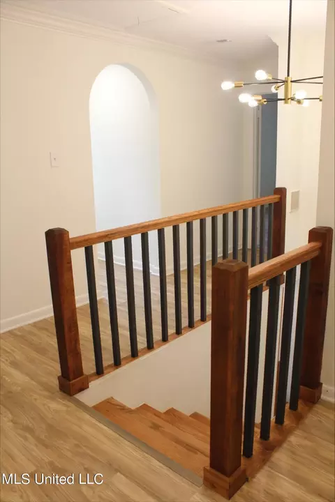 Entry Way - 2247 Bellingrath Rd, Jackson, MS 39211 photo 2 of 2