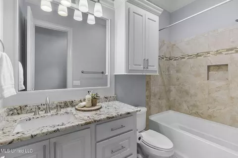 Bath - 804 Onyx Pl, Flowood, MS 39232 photo 8 of 8
