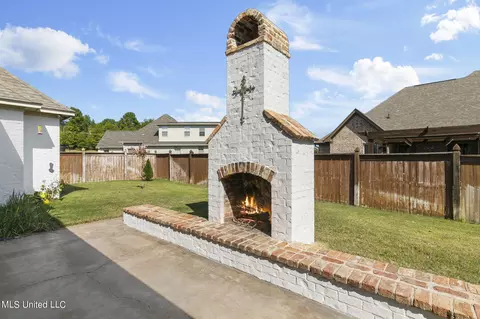 Exterior - 804 Onyx Pl, Flowood, MS 39232 photo 8 of 12