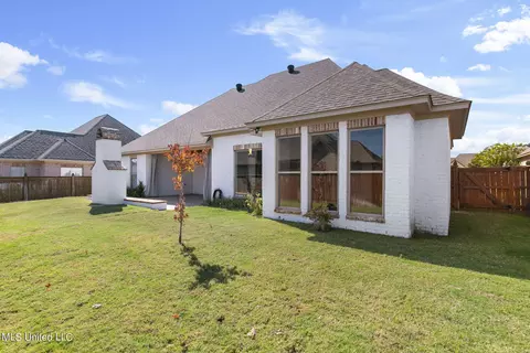 Exterior - 804 Onyx Pl, Flowood, MS 39232 photo 9 of 12