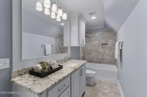 Bath - 804 Onyx Pl, Flowood, MS 39232 photo 7 of 8