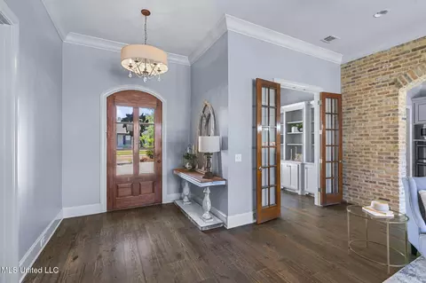 Entry Way - 804 Onyx Pl, Flowood, MS 39232 photo 3 of 14