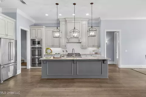 Kitchen - 804 Onyx Pl, Flowood, MS 39232 photo 1 of 8