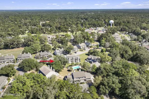 View/Area - 295 Highpoint Dr, Diamondhead, MS 39525 photo 5 of 8