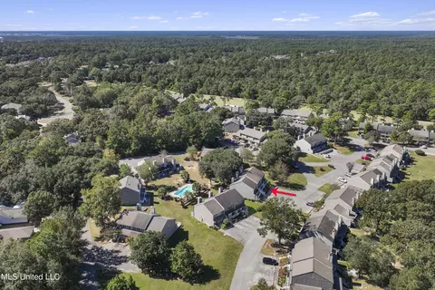 View/Area - 295 Highpoint Dr, Diamondhead, MS 39525 photo 1 of 8