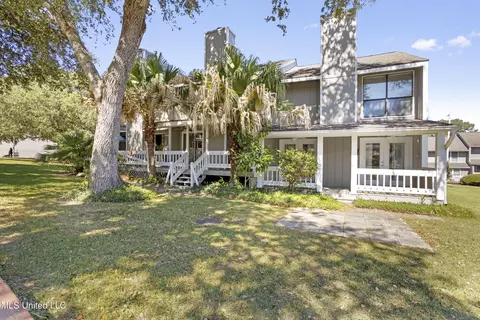 Exterior - 295 Highpoint Dr, Diamondhead, MS 39525 photo 4 of 7