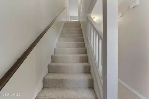 Entry Way - 295 Highpoint Dr, Diamondhead, MS 39525 photo 3 of 3