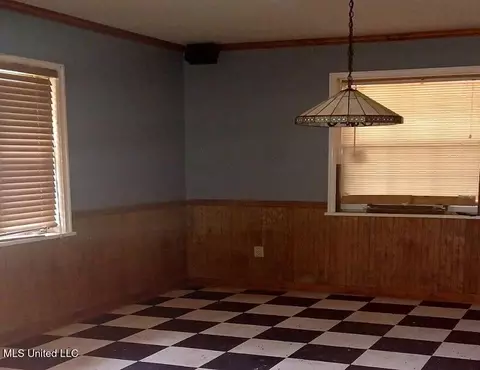 363 Reed Ave, Jackson, MS 39206 photo 3