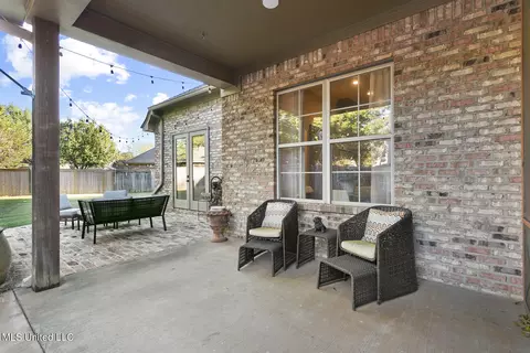 Exterior - 816 Aberdeen Cv, Madison, MS 39110 photo 10 of 14