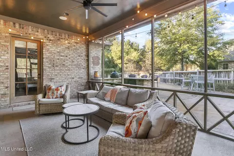 Exterior - 816 Aberdeen Cv, Madison, MS 39110 photo 8 of 14