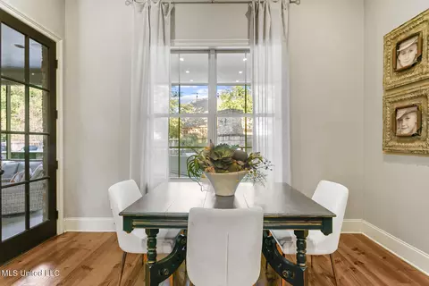 Dining - 816 Aberdeen Cv, Madison, MS 39110 photo 3 of 3
