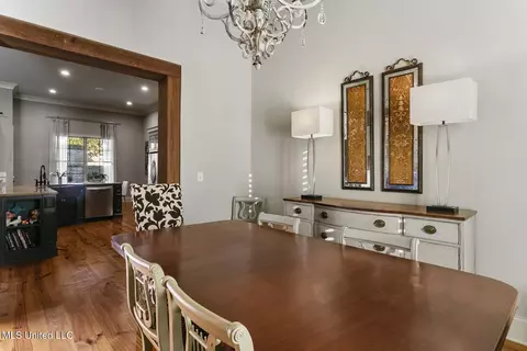 Dining - 816 Aberdeen Cv, Madison, MS 39110 photo 2 of 3