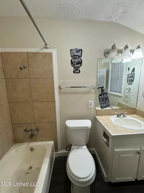 1011 Fairway St, Jackson, MS 39212 photo 16