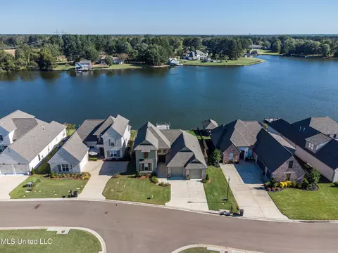 129 Bridgewater Loop, Madison, MS 39110 photo 2