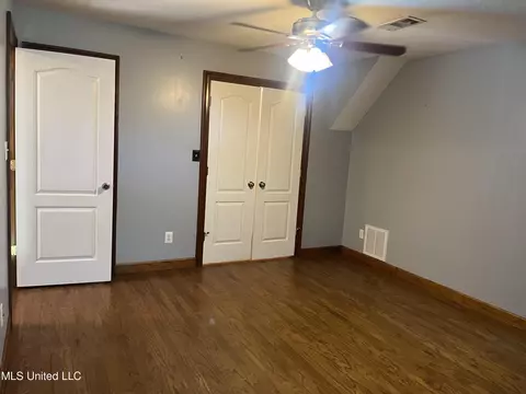 Bedroom - 17825 Highway 613, Moss Point, MS 39562 photo 5 of 6