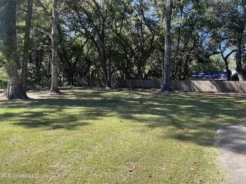 Exterior - 17825 Highway 613, Moss Point, MS 39562 photo 16 of 20