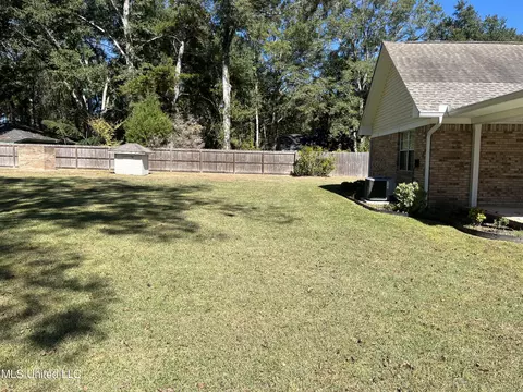 Exterior - 17825 Highway 613, Moss Point, MS 39562 photo 10 of 20