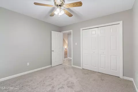 Bedroom - 6915 Slash Pine Dr, Walls, MS 38680 photo 3 of 3