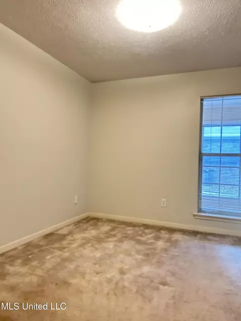 479 Brookstone Dr, Madison, MS 39110 photo 8