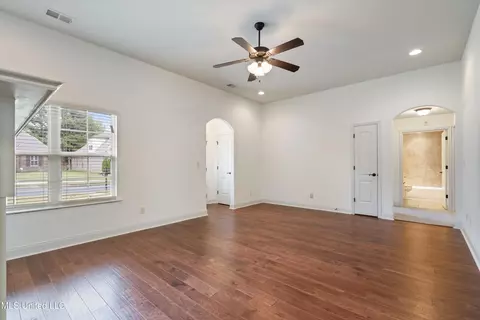 3291 Foxdale Loop, Southaven, MS 38672 photo 6