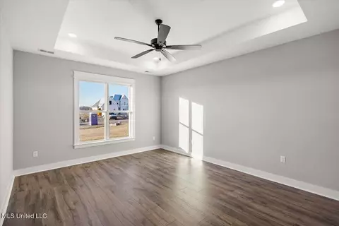 4260 Adriane Cv, Nesbit, MS 38651 photo 9