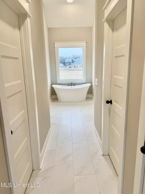 4260 Adriane Cv, Nesbit, MS 38651 photo 14