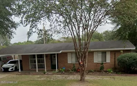 514 Kelli Ave, Belzoni, MS 39038