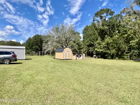 Exterior - 19913 Old School Trl, Moss Point, MS 39562 photo 5 of 5