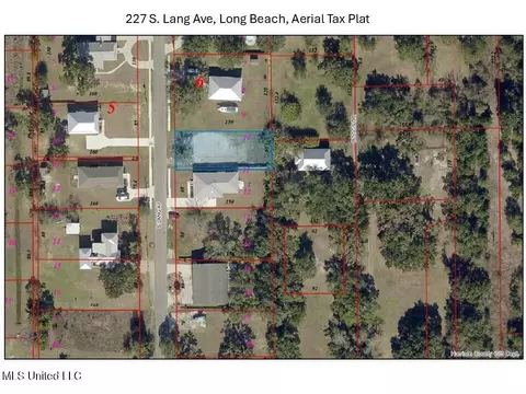 227 S Lang Ave, Long Beach, MS 39560