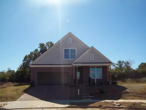 9703 Kings Landing Dr, Olive Branch, MS 38654