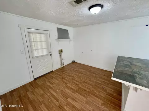 2110 S Ridge Rd, Jackson, MS 39272 photo 8