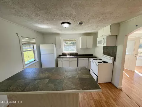 2110 S Ridge Rd, Jackson, MS 39272 photo 9