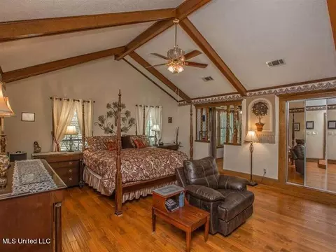 Bedroom - 1187 Coker Cir, Jackson, MS 39213 photo 5 of 6