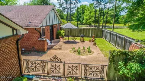 Exterior - 1187 Coker Cir, Jackson, MS 39213 photo 4 of 13