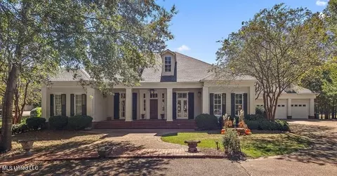 216 Calumet Dr, Madison, MS 39110