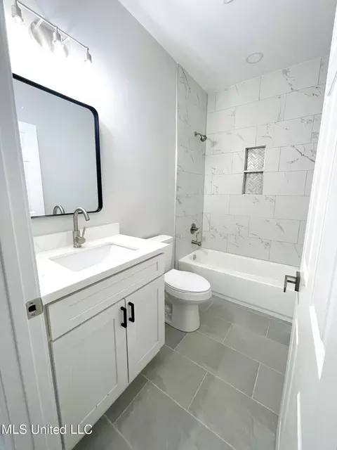 Bath - 14964 Custer St, Vancleave, MS 39565 photo 3 of 5