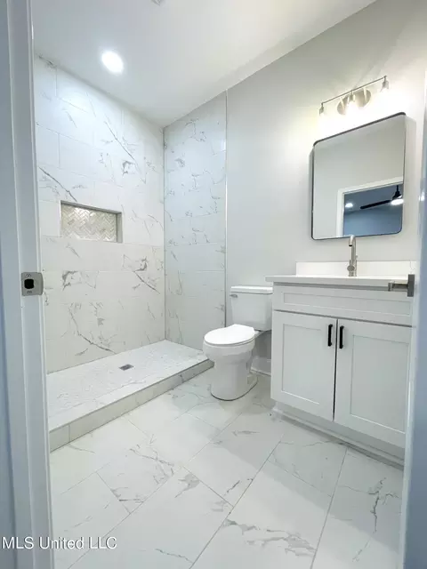 Bath - 14964 Custer St, Vancleave, MS 39565 photo 1 of 5