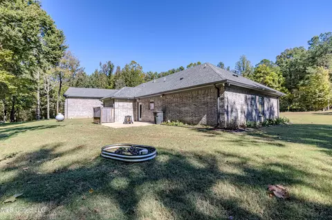 Exterior - 1062 David Road Rd, Coldwater, MS 38618 photo 10 of 10