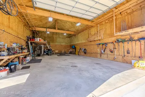 Other - 1062 David Road Rd, Coldwater, MS 38618 photo 5 of 11
