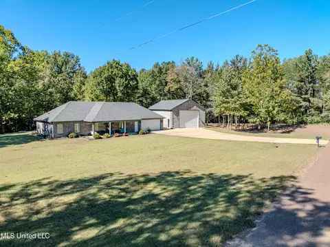 Exterior - 1062 David Road Rd, Coldwater, MS 38618 photo 6 of 10